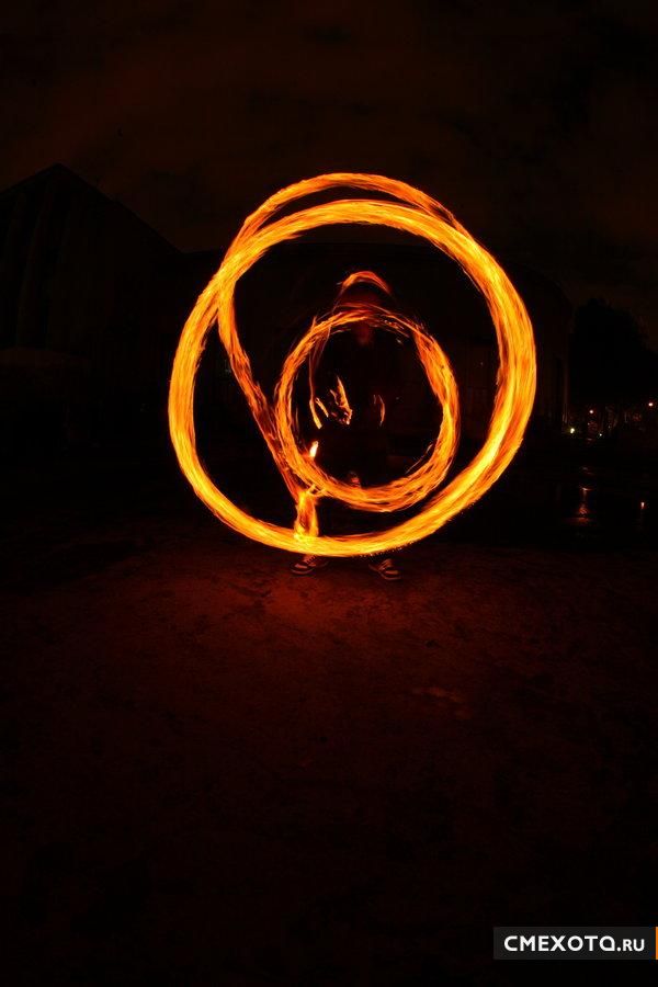 Огненное шоу - зажигательное искусство (12 фото)