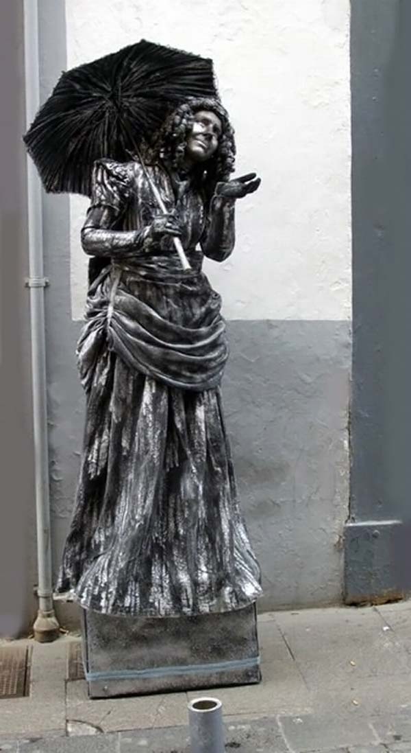 Уличное искусство имитации статуй (17 фото)
