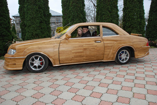 Деревянный автомобиль реальность (6 фото)
