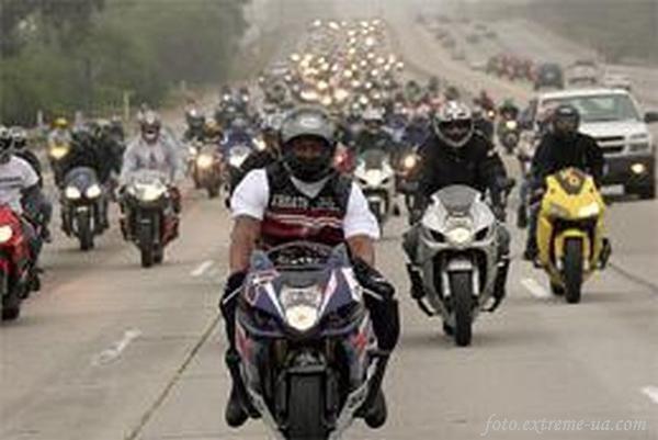 Мотоциклы и мотоциклисты (86 фото)