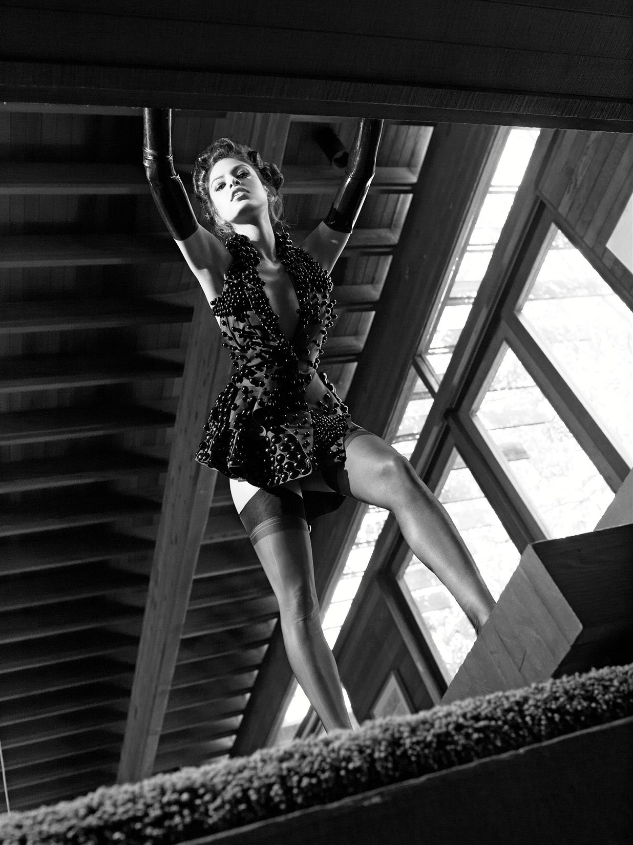 Фотки Евы Мендес (Eva Mendes) для журнала Vogue (20 HQ фото)