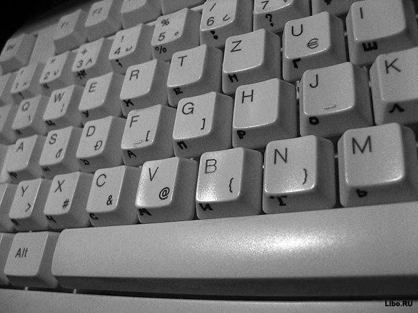 Как появилась привычная для нас теперь раскладка клавиатуры (3 фото)