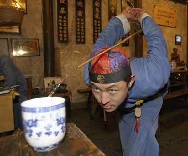 Чайная церемония в стиле Кун-Фу (4 фото)