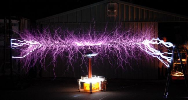 Эксперименты с энергией (током) (30 фото)