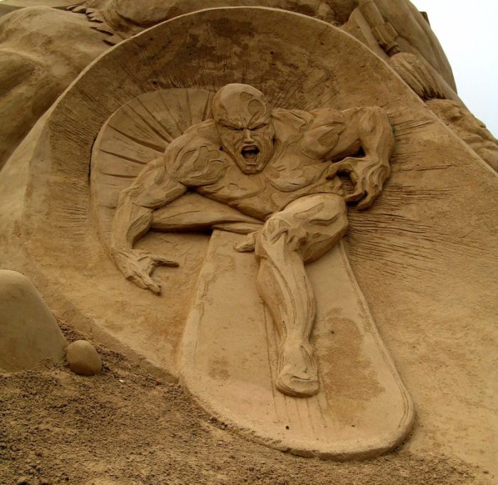 Скульптуры из песка (32 фото)