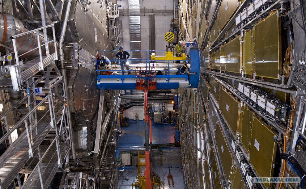 Большой адронный коллайдер, скоро запуск этой машины (20 фото) Большой адронный коллайдер, скоро запуск этой машины (20 фото)