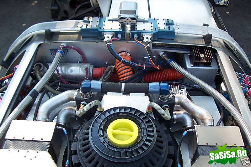 Машина времени De Lorean DMC-12 (11 фото) Машина времени De Lorean DMC-12 (11 фото)