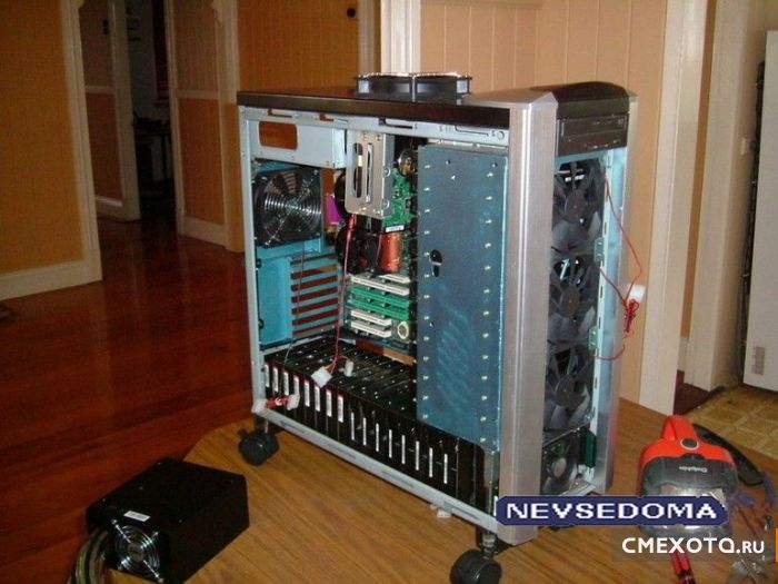 43 тб инфы в ATX корпусе (14 фото) 43 тб инфы в ATX корпусе (14 фото)