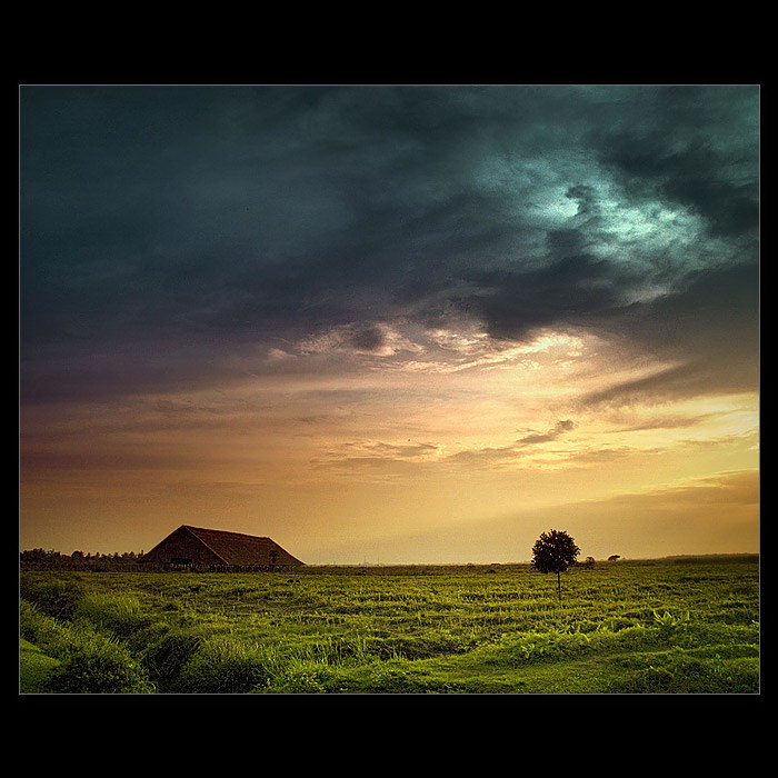 Индонезия в работах Teuku Jody Zulkarnaen (68 фото) Индонезия в работах Teuku Jody Zulkarnaen (68 фото)