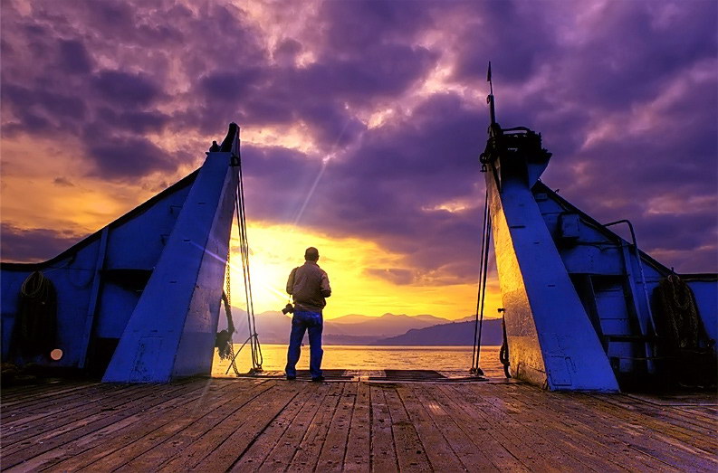 Индонезия в работах Teuku Jody Zulkarnaen (68 фото) Индонезия в работах Teuku Jody Zulkarnaen (68 фото)