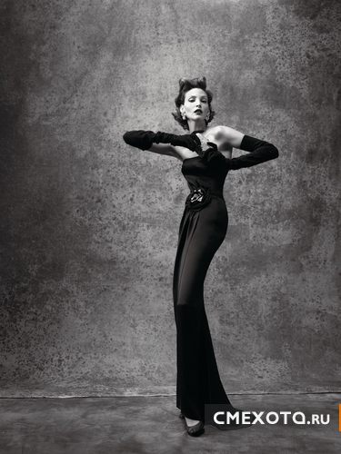 Фотоработы Mario Testino (22 фото + 62 фото в архиве) Фотоработы Mario Testino (22 фото + 62 фото в архиве)